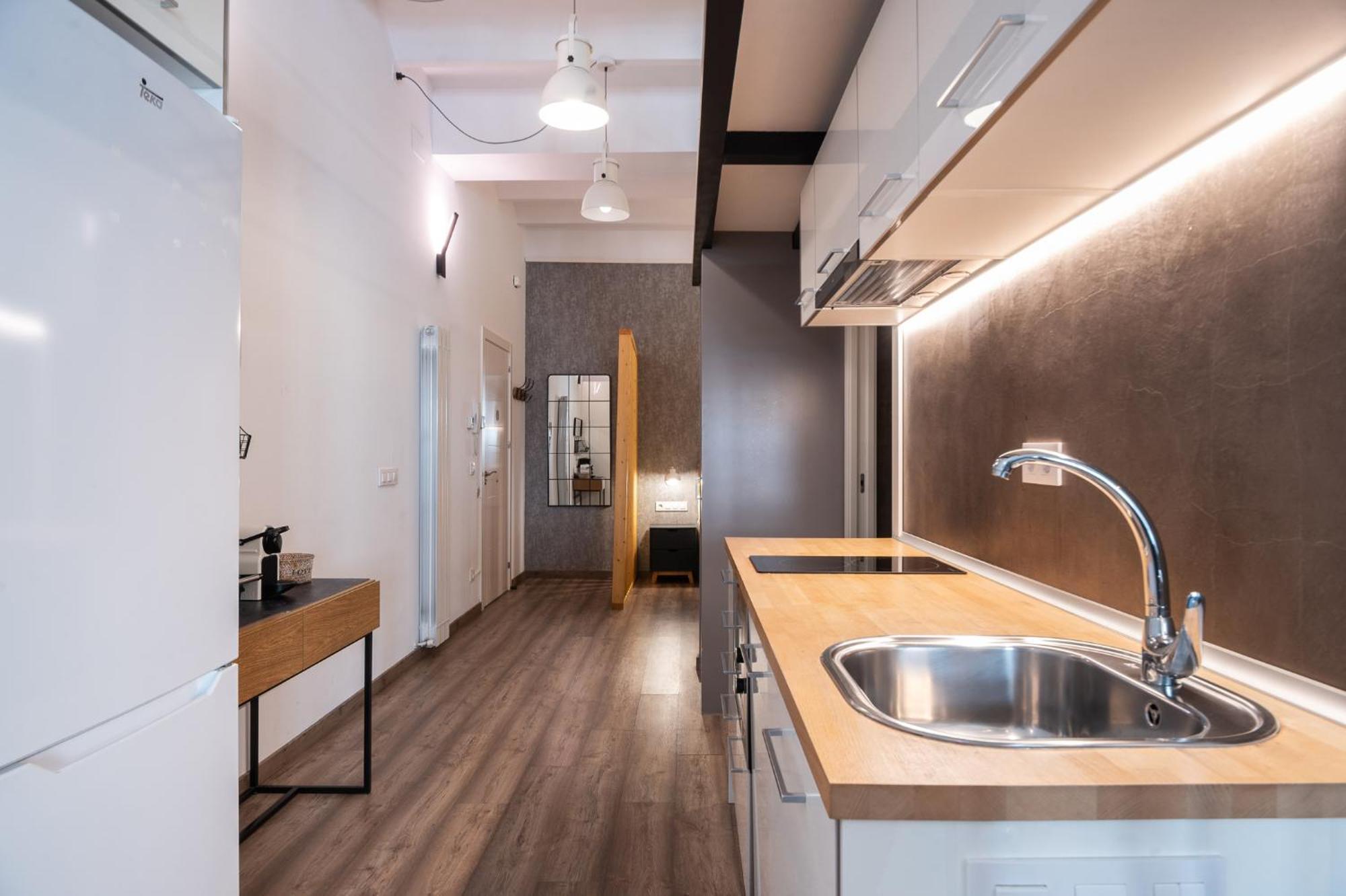 Beautiful Renovated Loft Minutes From The Beach บาร์เซโลนา ภายนอก รูปภาพ